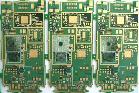 線路板阻焊入孔的原因